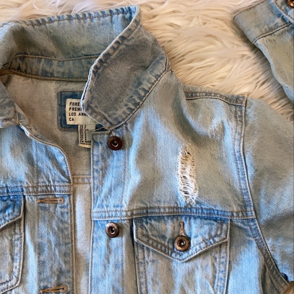 light jean jacket - Picture 2 of 5